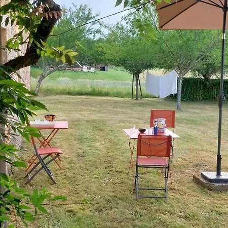 A L'oree Du Bois Hébergement de vacances Rouffignac-Saint-Cernin-de-Reilhac
